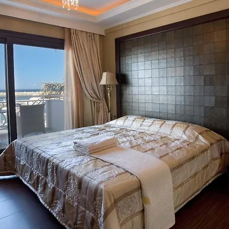מלון Diverso Platamon, Luxury &
