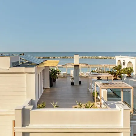 מלון Diverso Platamon, Luxury & פלטמונס