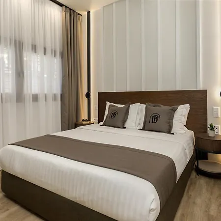 Diverso Platamon, Luxury & מלון 4*
