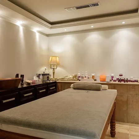 Diverso Platamon, Luxury & מלון פלטמונס