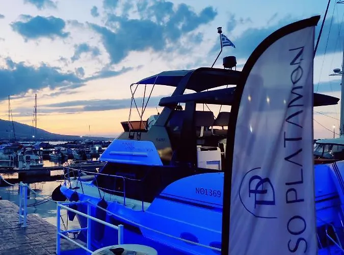 Diverso Platamon, Luxury & فندق بلاتامونيس