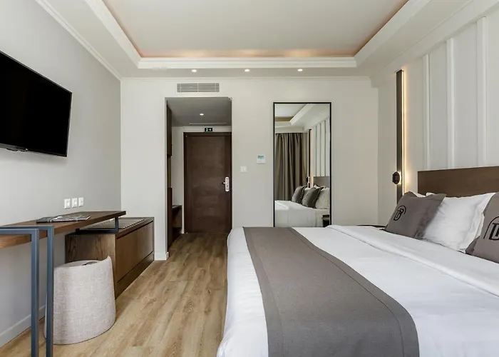 فندق Diverso Platamon, Luxury & 4*