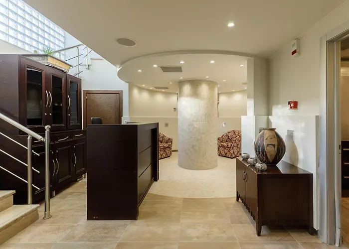 Diverso Platamon, Luxury & فندق بلاتامونيس