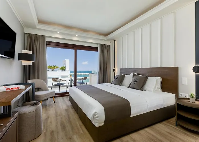 Diverso Platamon, Luxury & بلاتامونيس