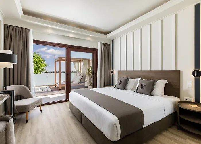 فندق Diverso Platamon, Luxury & 4*