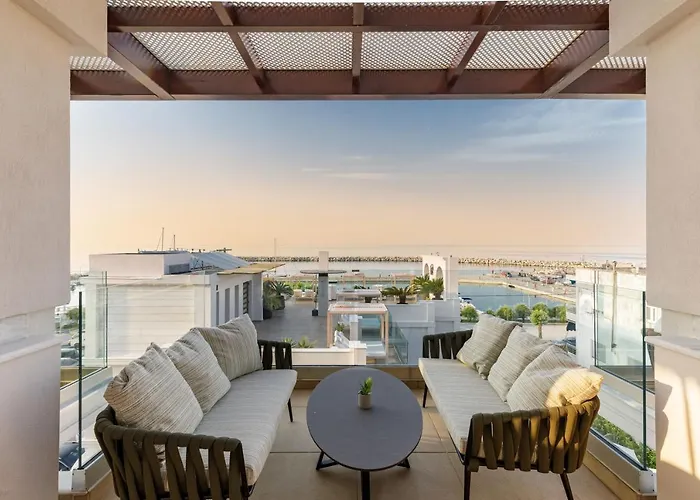Diverso Platamon, Luxury & فندق 4*