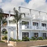 Diverso Platamon, Luxury &