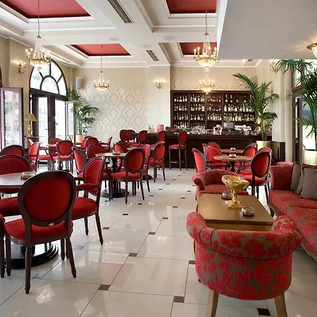 Diverso Platamon, Luxury & ホテル プラタモナス