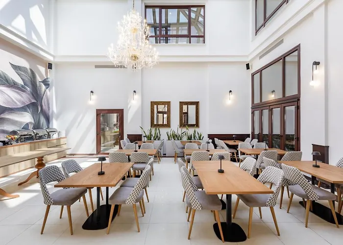 Diverso Platamon, Luxury & Platamonas