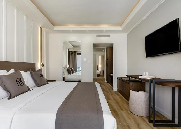 Diverso Platamon, Luxury & Hotel