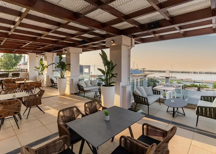 Hotel Diverso Platamon, Luxury &